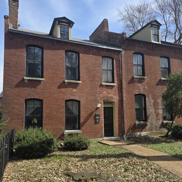 799500 | 2332 S 13th St., St. Louis, MO 63104