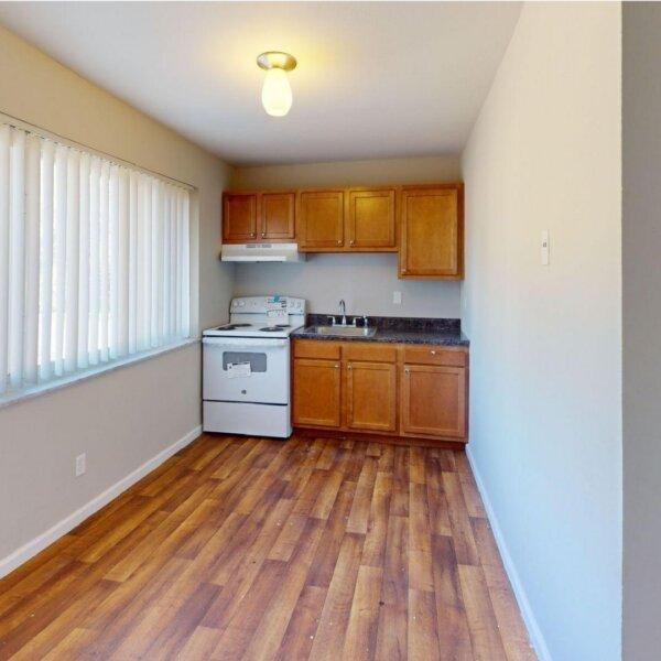 2375000 | 4 Bruce Dr., Florissant, MO 63031