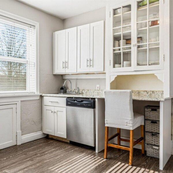 495000 | 1210 S Newstead Avenue, St Louis MO 63110