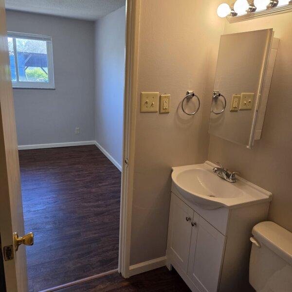 1200000 | 7420 Commonwealth Ave.,  Maplewood, MO 63143