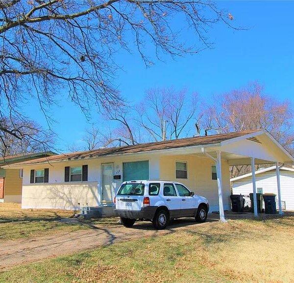 104900 |  533 Banavie Drive, St Louis, Missouri 63137