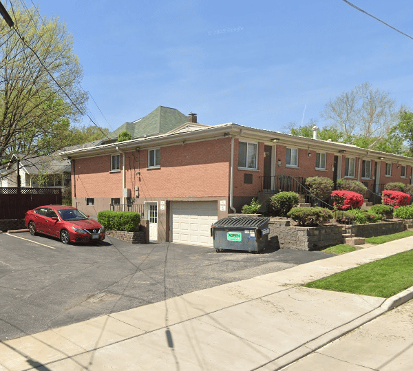 1200000 | 7420 Commonwealth Ave.,  Maplewood, MO 63143