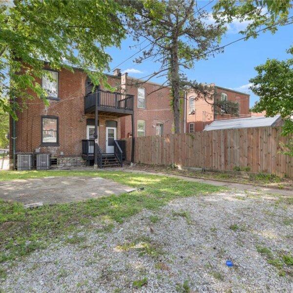 229000 | 3630 Iowa Avenue, St Louis MO 63118